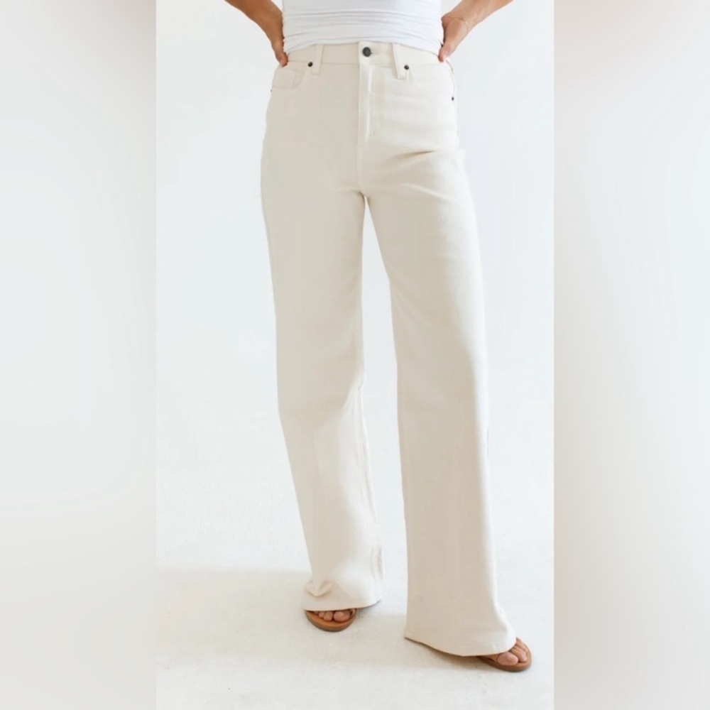 Carly Jean Los Angeles Wide Leg Jeans in Off-White